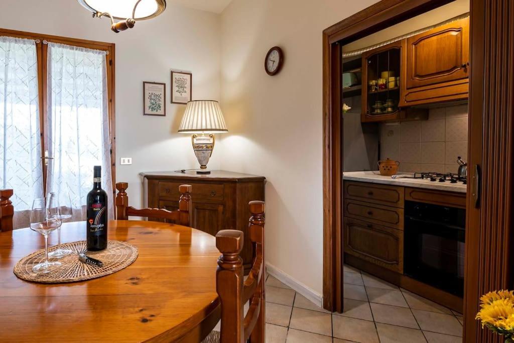 Casa Vacanze Santa Maria チェルタルド エクステリア 写真