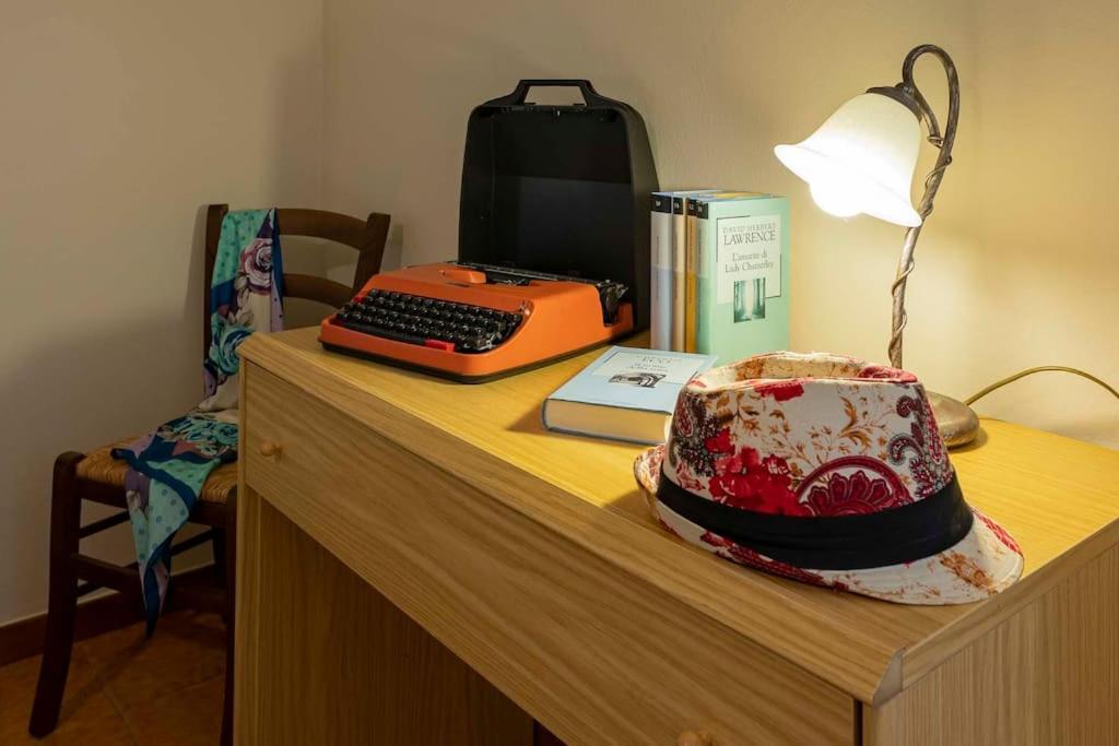 Casa Vacanze Santa Maria チェルタルド エクステリア 写真