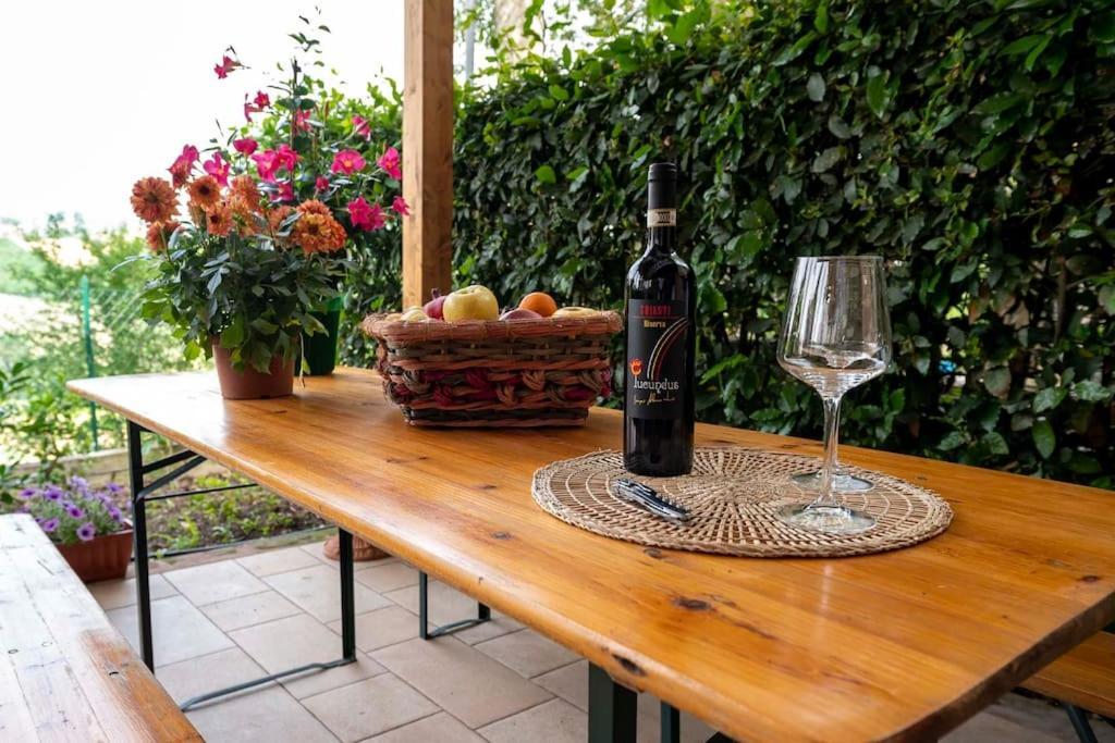 Casa Vacanze Santa Maria チェルタルド エクステリア 写真